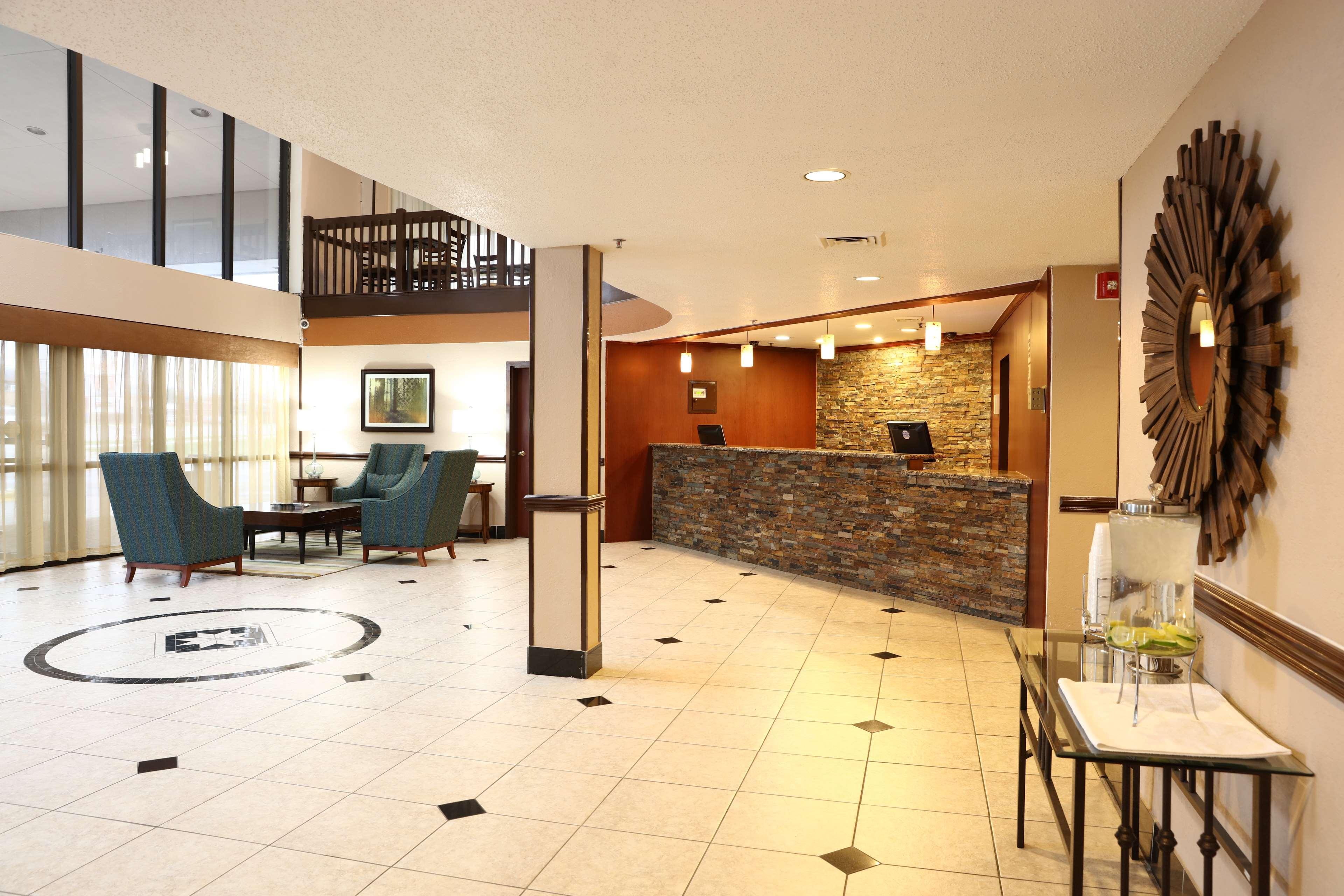 Best Western Hospitality Hotel&Suites Cascade Exterior foto