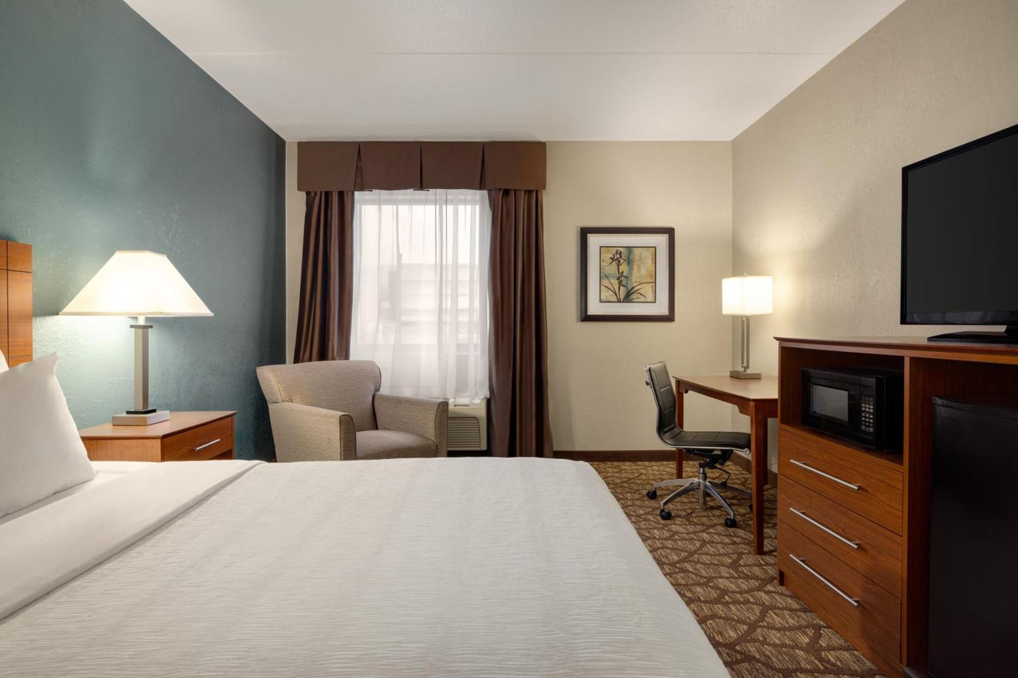 Best Western Hospitality Hotel&Suites Cascade Exterior foto